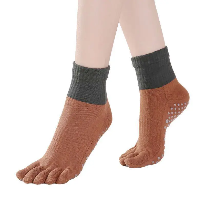 Cotton Thickened Winter High Tube Yoga Socks 3 PAIRS Five-finger Pilates Floor Sports Socks Ballet Sports Socks Female Girl