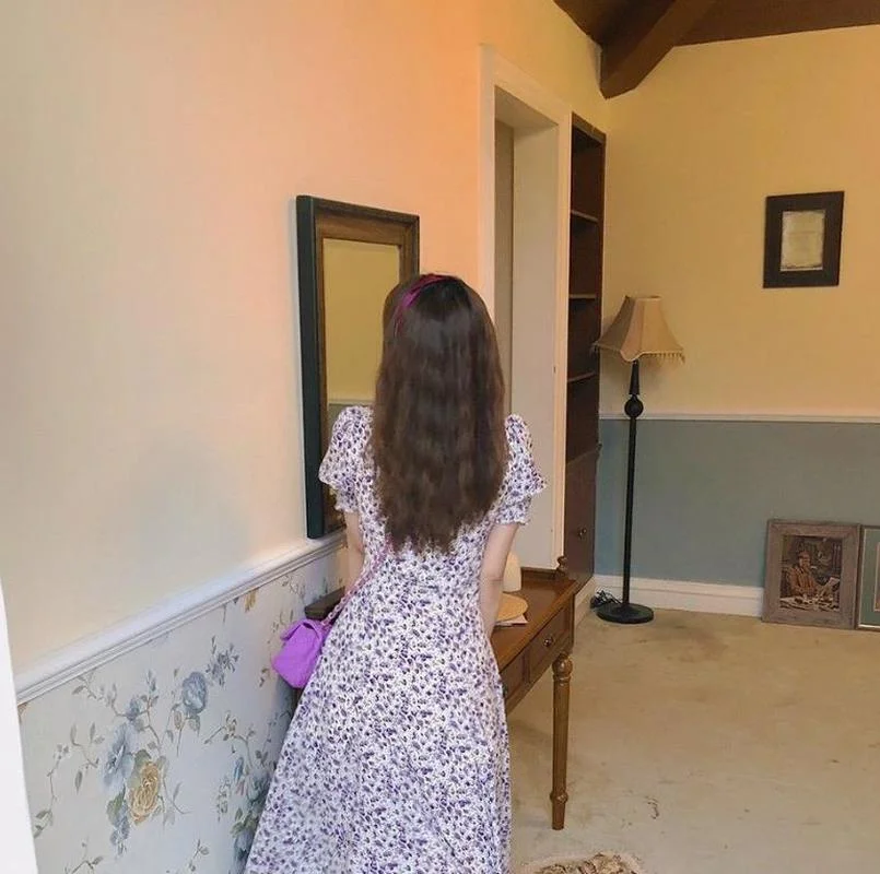 

Purple Floral Dress Summer Women Sweet Chic Puff Sleeve Fairy Dress Cottagecore French Retro V Neck Short Sleeve Dress Beachwear