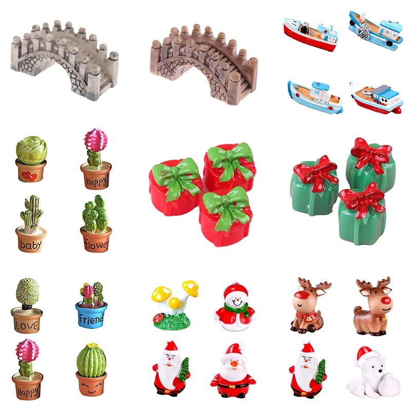 

Christmas Resin Elk Santa Claus Ornaments Merry Christmas Decoration For Home Figurines Miniatures 2022 New Year Xmas Box Decor