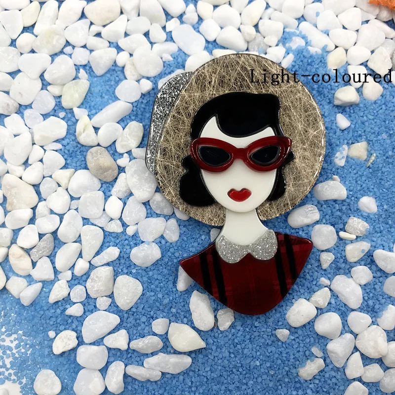 Женская акриловая брошь SexeMara коричневая в форме шляпы с красными очками