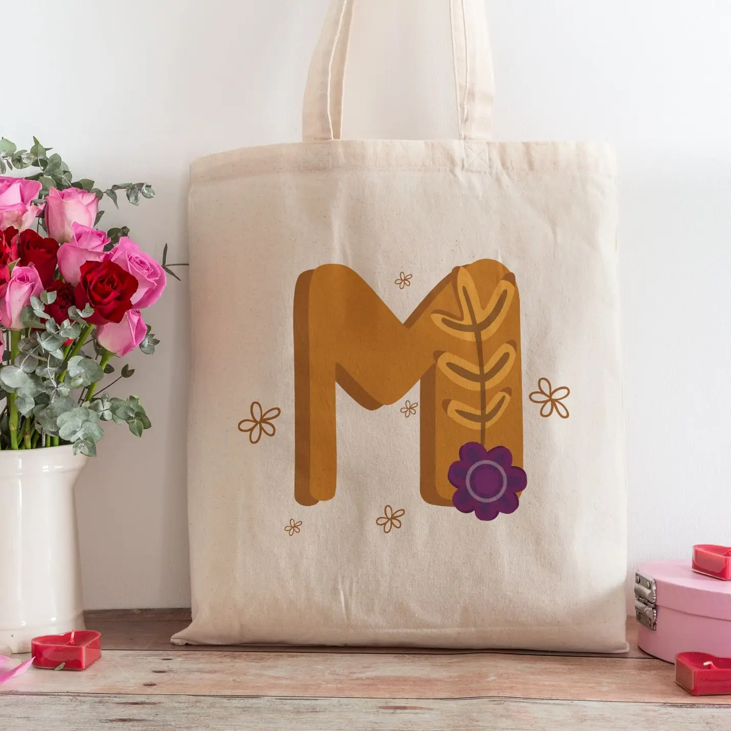 

Letter M Design Shopping Beach Tote Bag