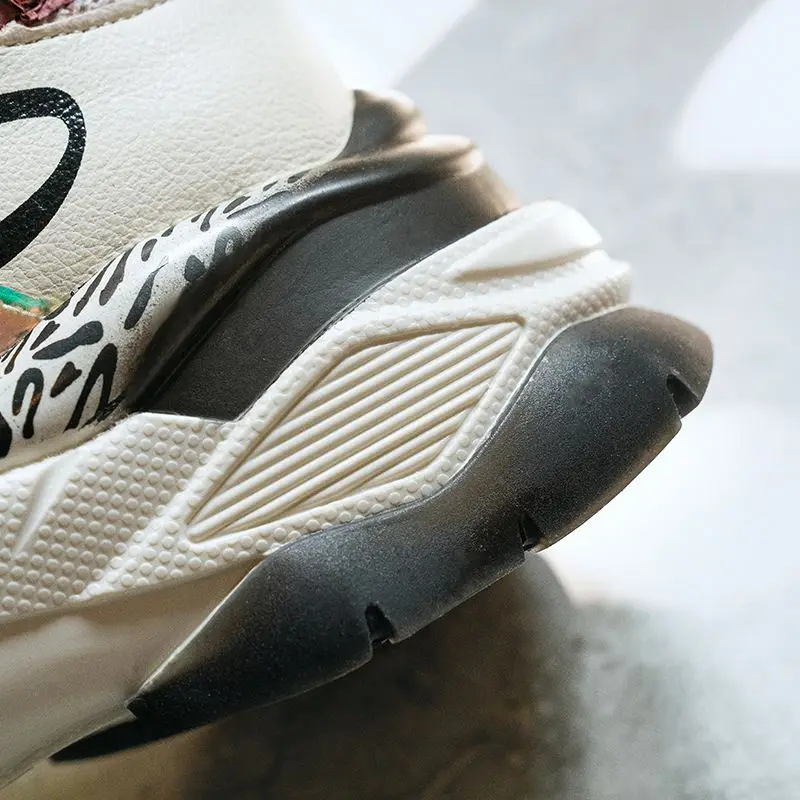 RIZABINA/Новинка 2020 года модные популярные женские кроссовки из натуральной кожи