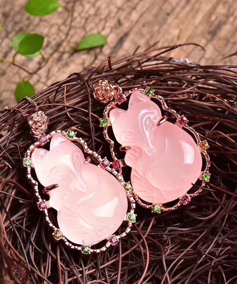 

Natural Pink Rose Quartz Carved Fox Star Light Pendant Necklace Women Men Mozambique 35x21mm Fox Crystal Jewelry AAAAA