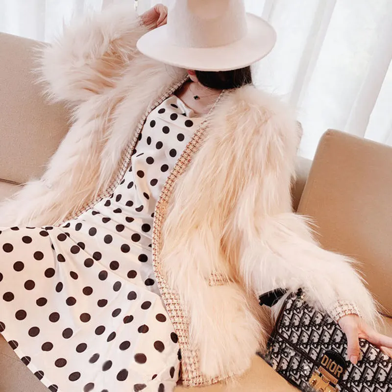 2021 Winter Faux Fur Coat Short Warm Women's Jacket Imitation Raccoon Skin Small Fragrance Loose Parkas Women Elegant Fur Coat