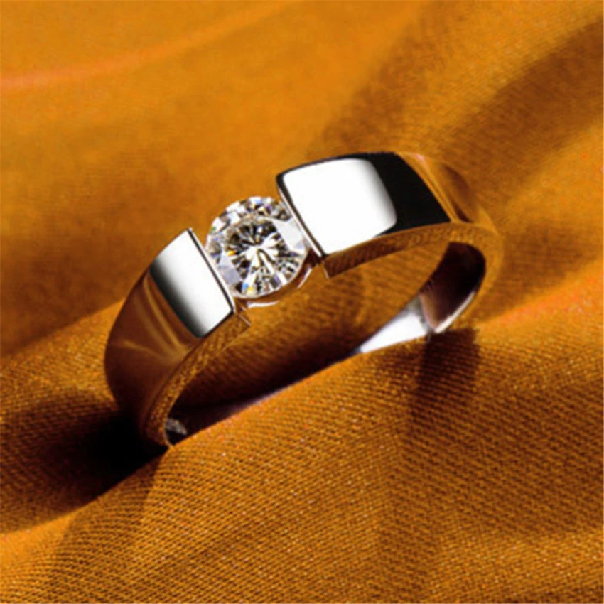 Solid Platinum PT950 White Gold 0.5CT 5mm Round D Moissanite Diamond Ring Women Engagement Ring