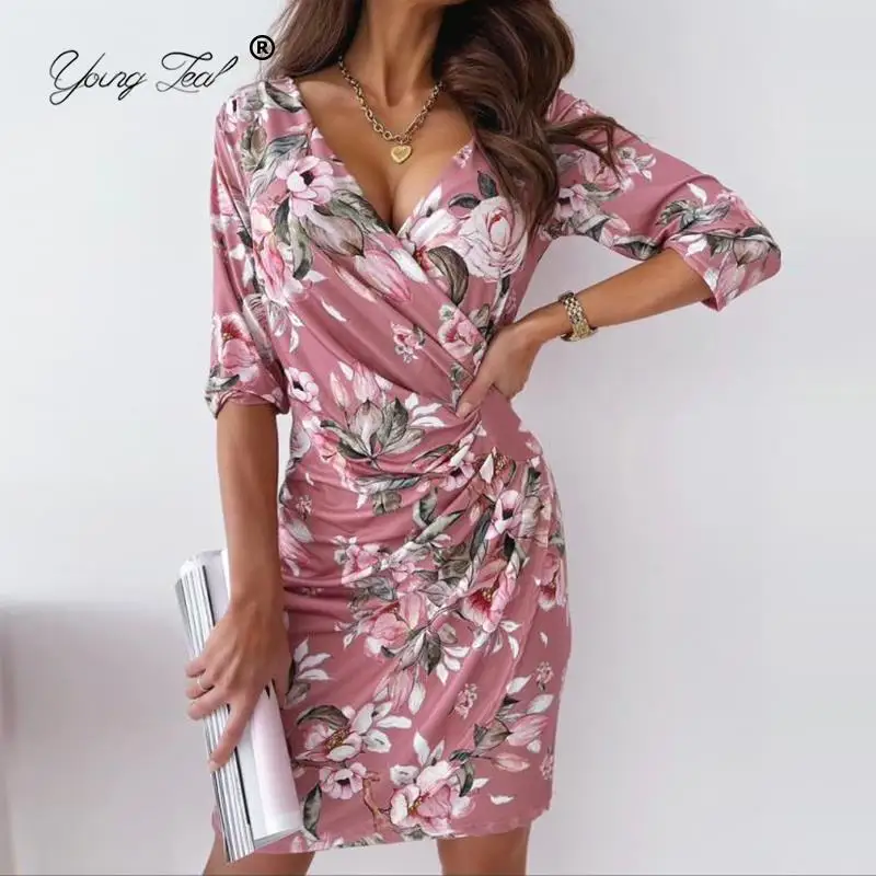 

Женское платье с цветочным принтом, V-образным вырезом и рукавом 2021