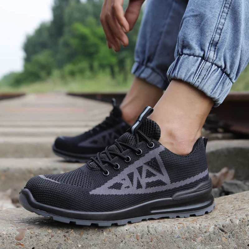 

2021 New Work Shoes Men Boots Work Sneakers For Men Safety Footwear Anti-piercing Safety Boots Steel Toe Shoes Safety Sneakers