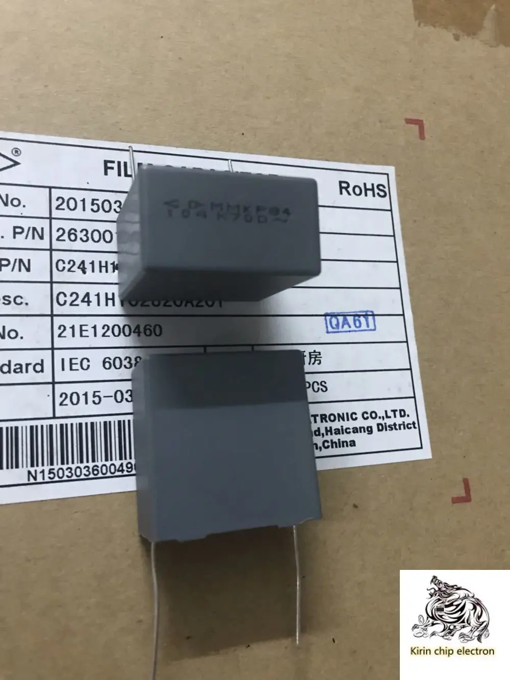 20 шт./лот емкость датчика Faraday 104j K 700vac p27mmkp84 104k 0 1 мкФ 2000V 700V|Конденсаторы| |