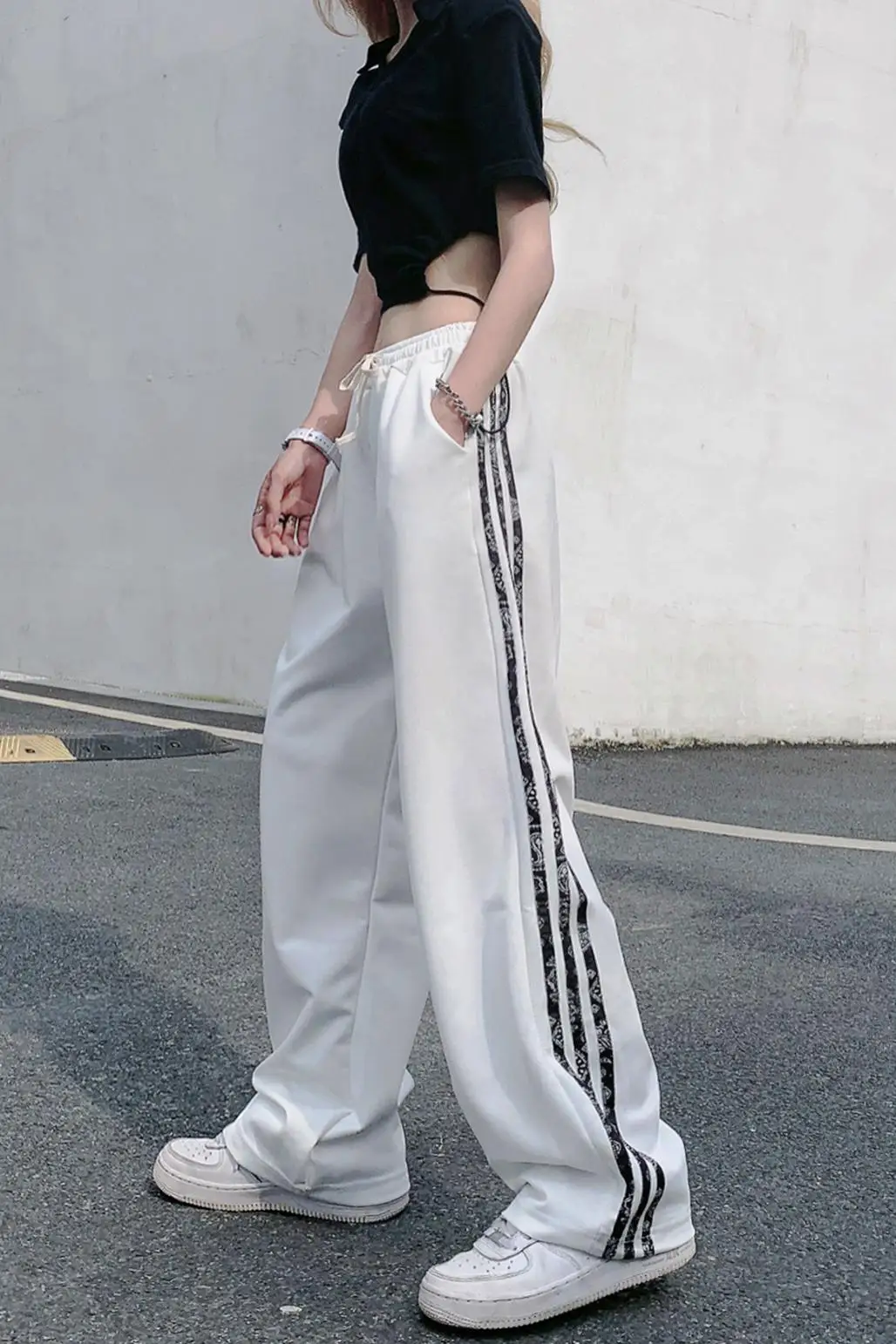 

Side stripe sports pants 2021 new summer drape loose straight pants wide leg casual pants women's pants