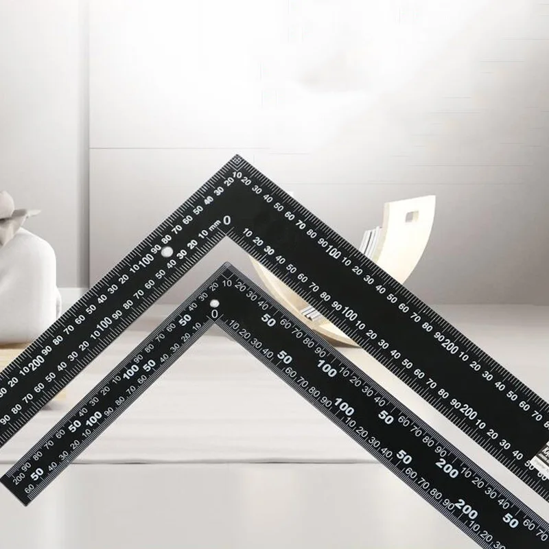 Многофункциональный угловой транспортир квадратный 90 градусов 300/600 мм |