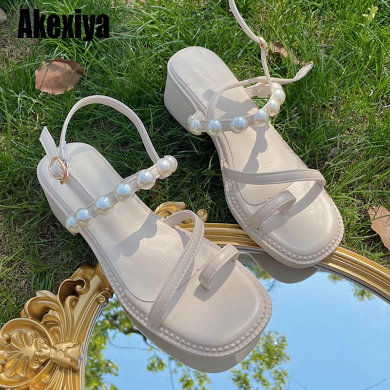 

Thick-soled Sandals Women New One-word Buckle Sandals Women's Flat-bottomed Korean Version Of Roman Pearl Sandals BC577