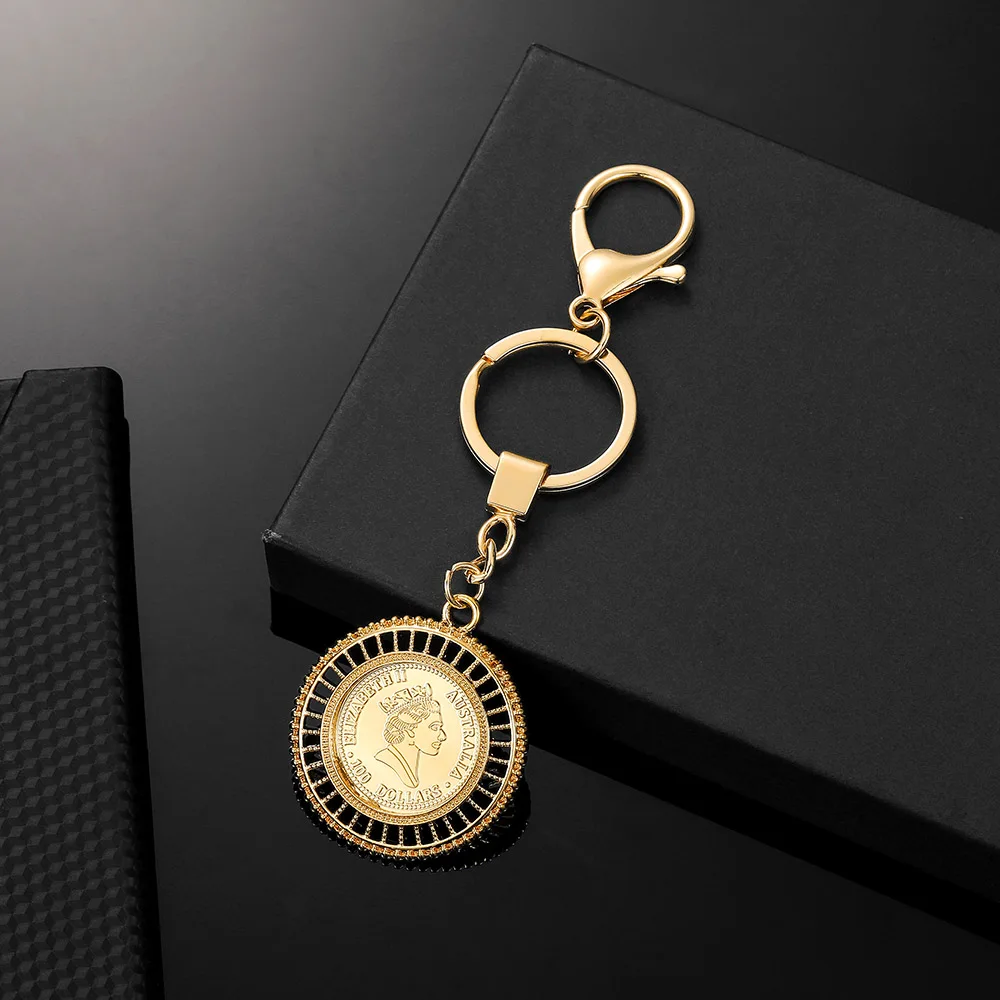 

2020 Gold Color Fashion Queen Coin Key Chains for Women Key Ring Short Jewelry Female Women Gifts Free Shipping
