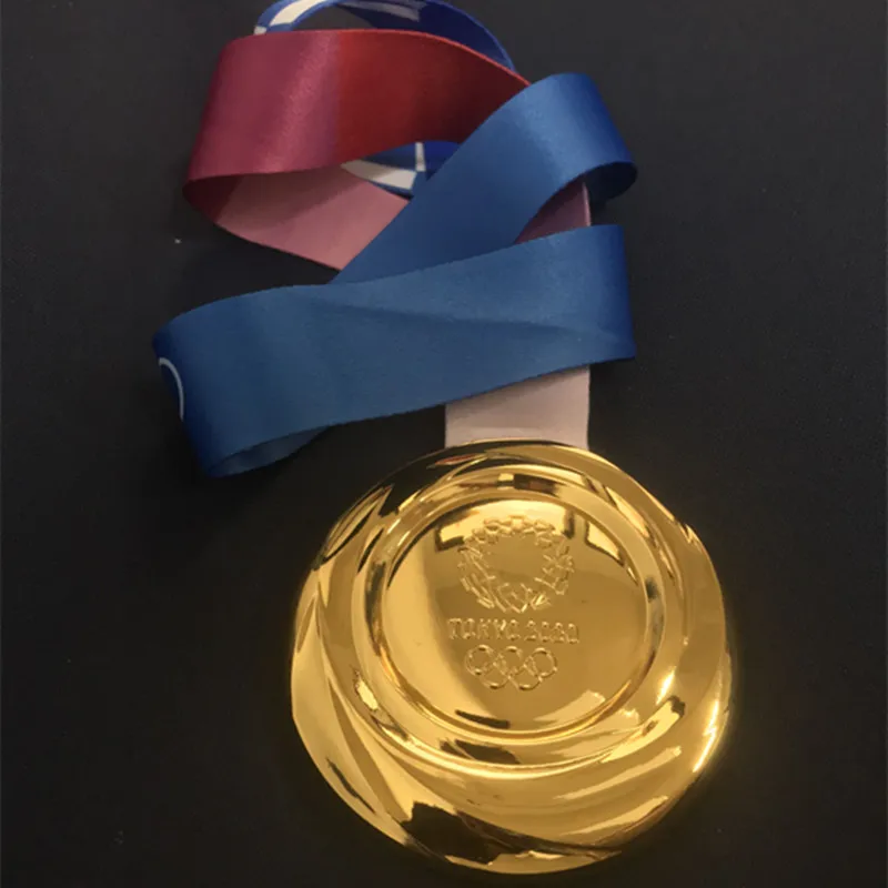 1 шт. новейшая золотая медаль в Токио награды спортивных игроков позолоченные 85