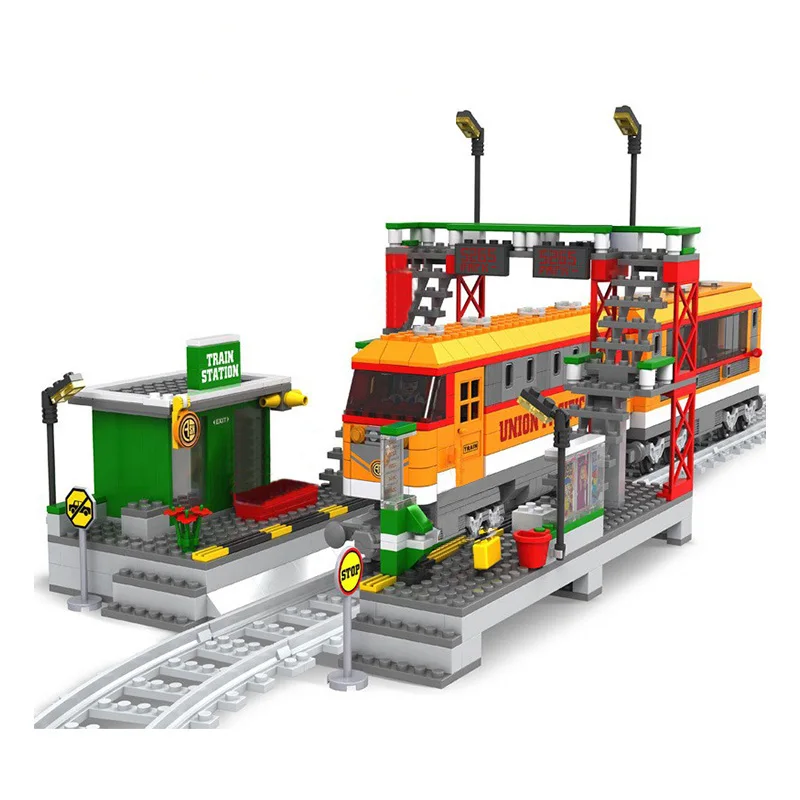 

AUSINI 25110 Building Blocks Bricks Train Series With Station And Railway Platform Kids DIY Toys For Children birthday Gifts