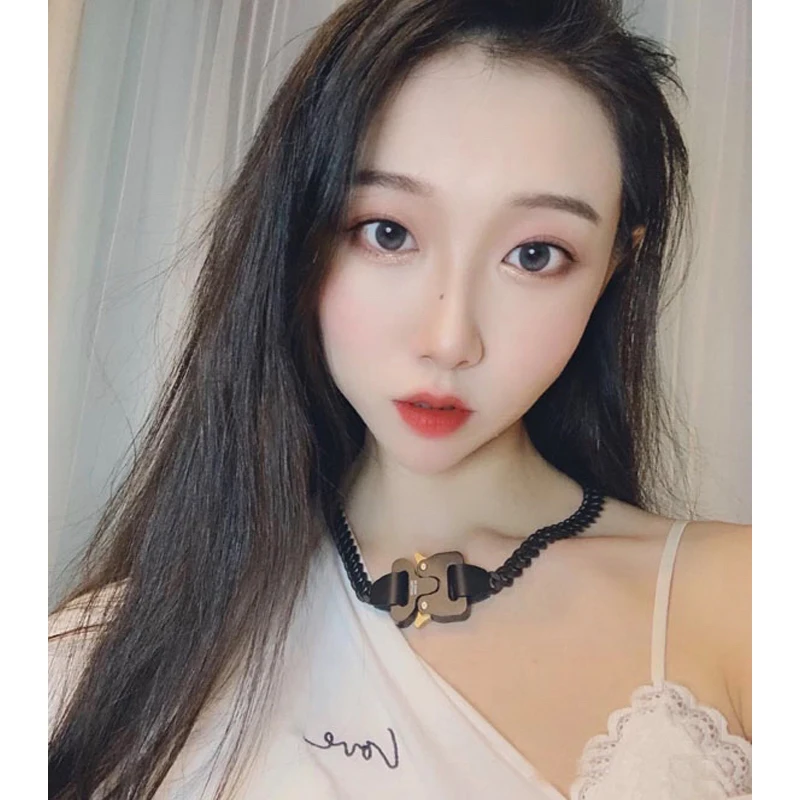 

1017 ALYX 9SM A Letter LOGO Functional Style Matte Black Necklace Couple Same Personality Temperament Popular Accessories