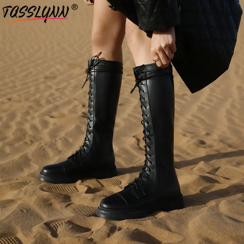 

2020 Cool Patent Leather Lace-Up Lacquered Boots for Women Flock Round Toe Motorcycle Boots Square Heel Knee High Platform Boots