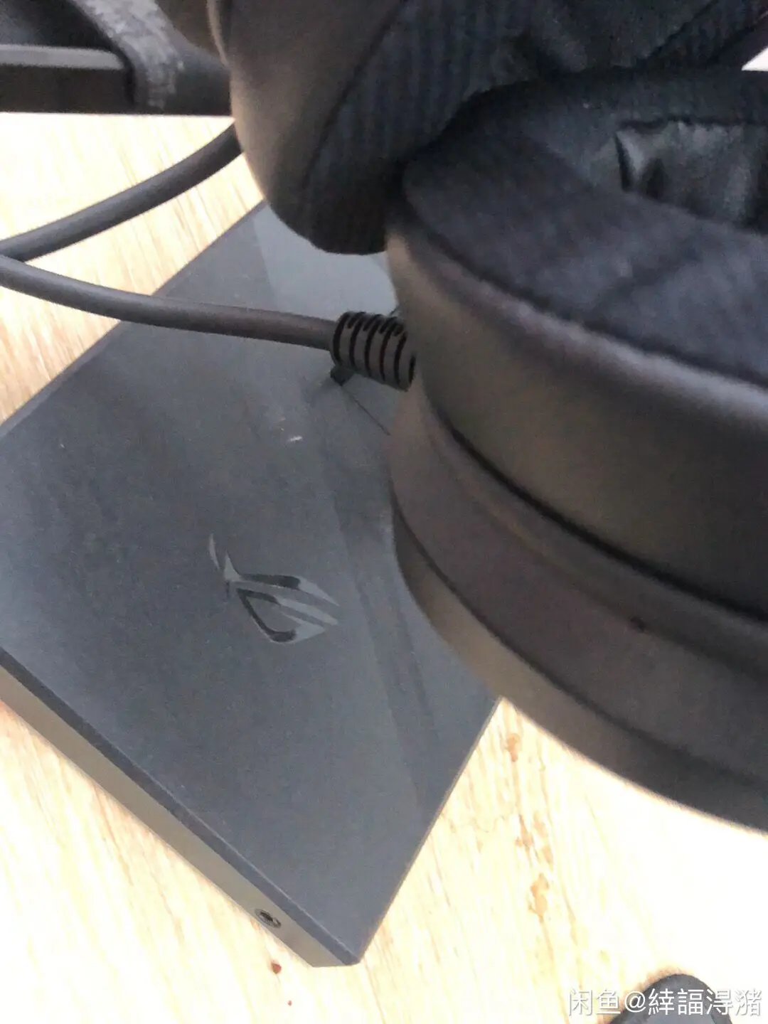 

Cool headphones