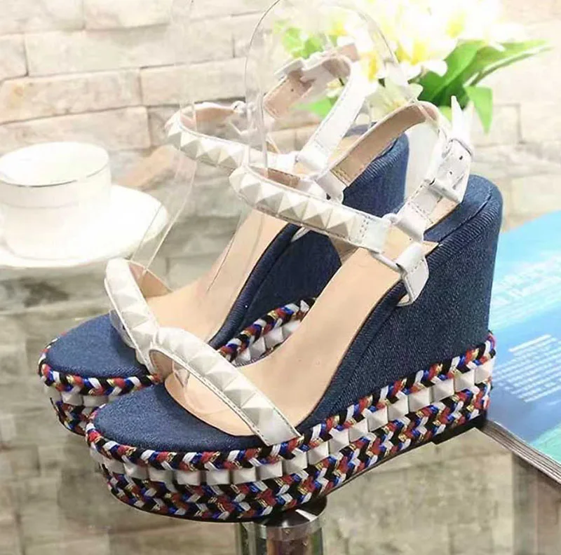 

Ollymurs White Platform Sandals Designer Open Toe Rivet Wedges Shoes For Women Espadrilles Sandals Runway High Heels Sexy 12cm
