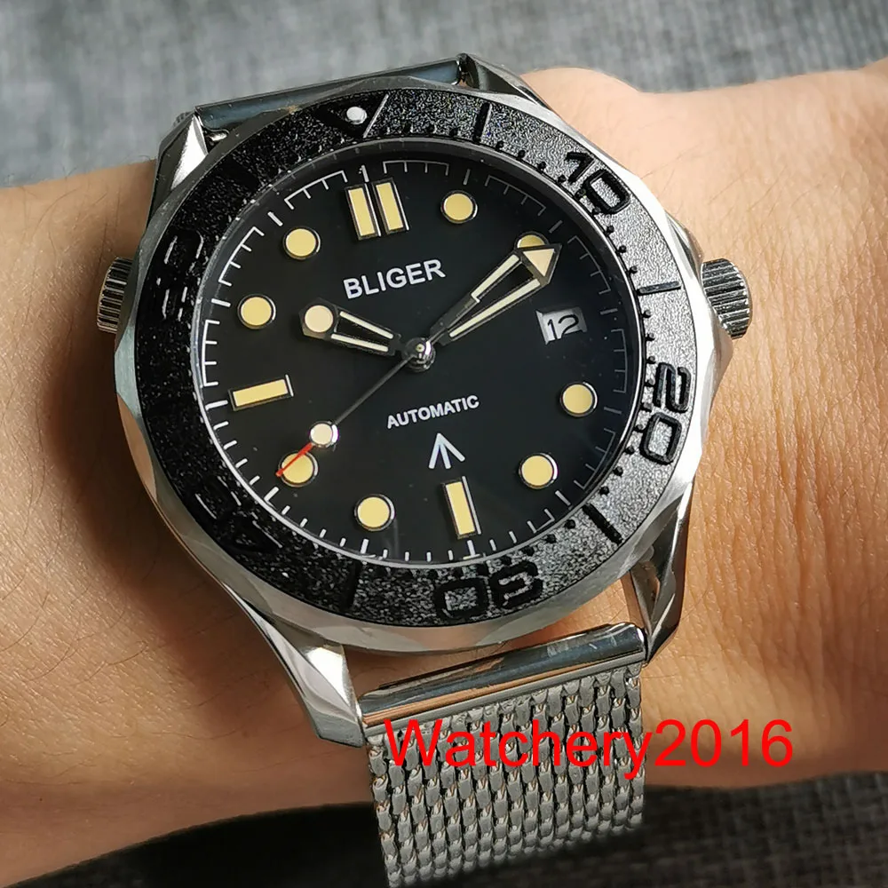 

Мужские автоматические деловые часы BLIGER NH35A, черный циферблат 41 мм, вставка из сплава, стальной браслет, светящиеся знаки, однонаправленный ...