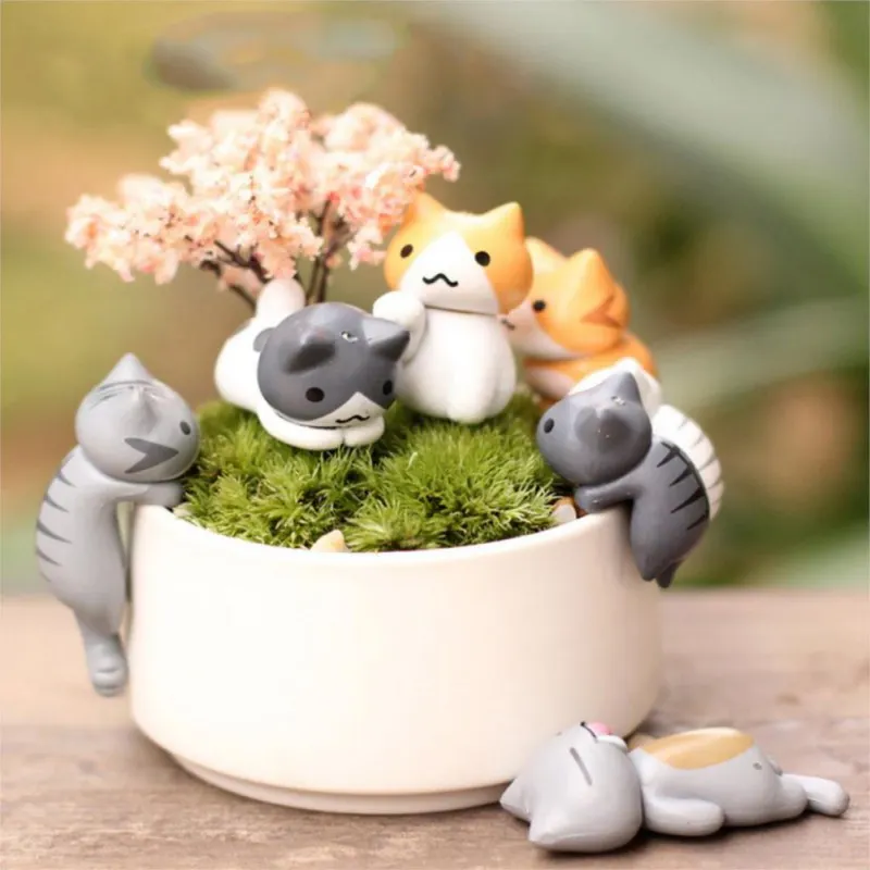 

New 6pcs/Set Cartoon Cat Miniature Figurine Dollhouse Garden DIY Ornament Decoration Crafts Kitten Figurines Micro andscape L
