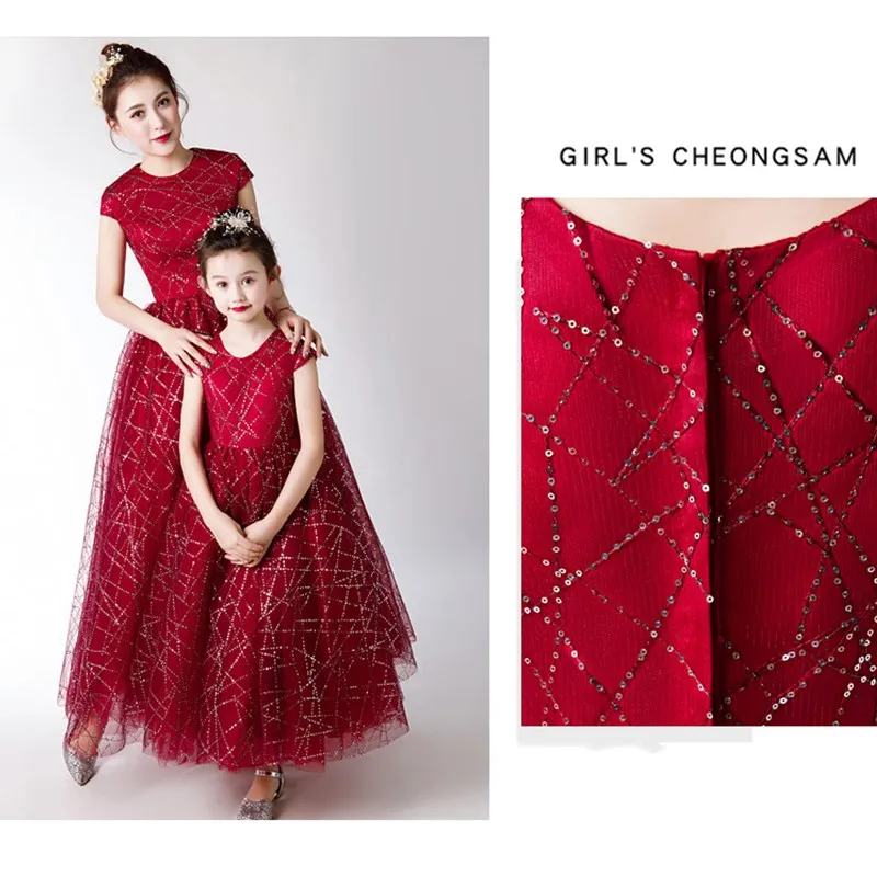 Очаровательное платье с круглым вырезом для девочек Бордовое цветочным узором