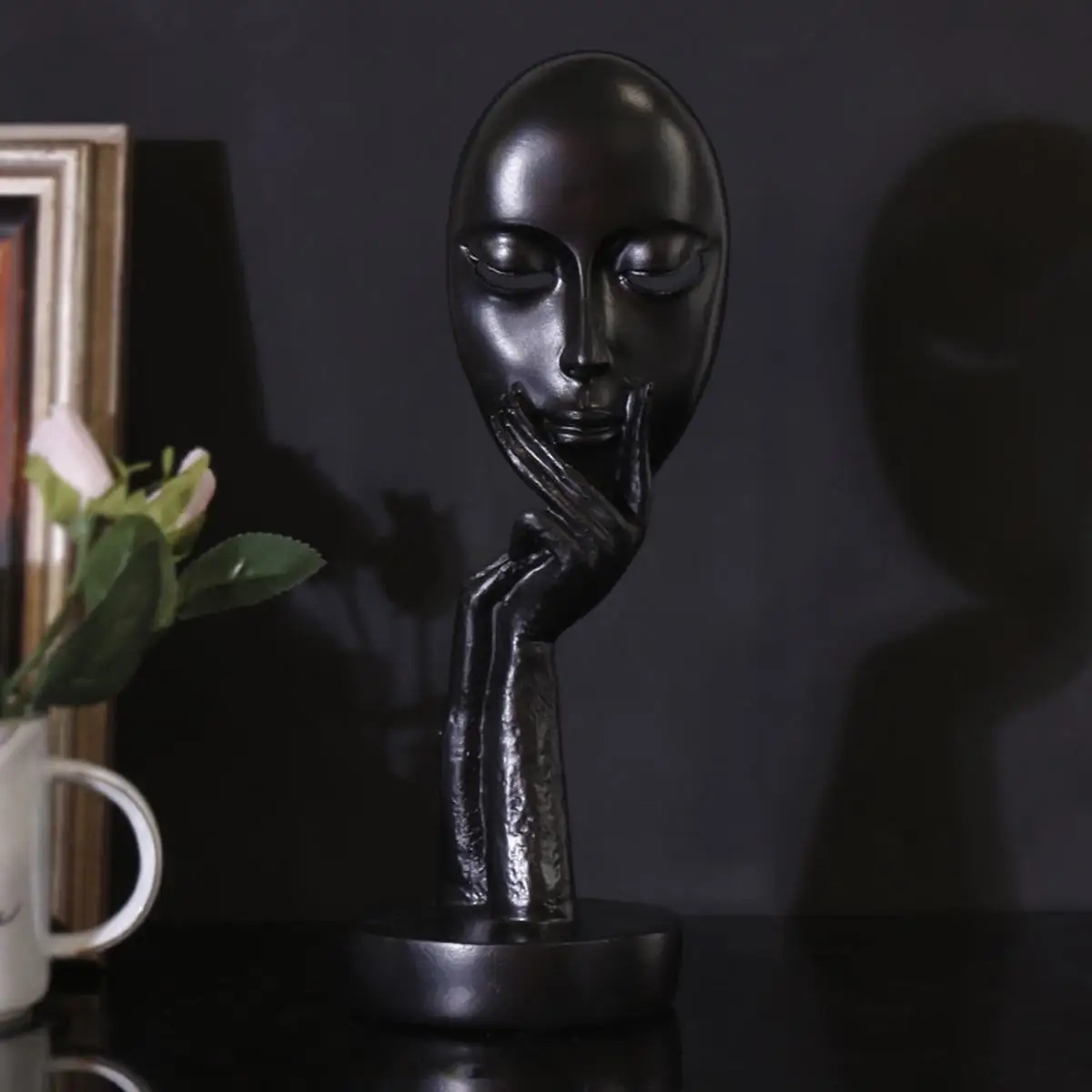 Современная скульптура женщины маска на все лицо орнамент фигура статуя Thinker