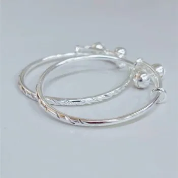 

Solid Round Children Bracelet Simple Creative Cute Small Car Flower Bracelet Anklet Baby Full Moon Gift Jewelry Q4070