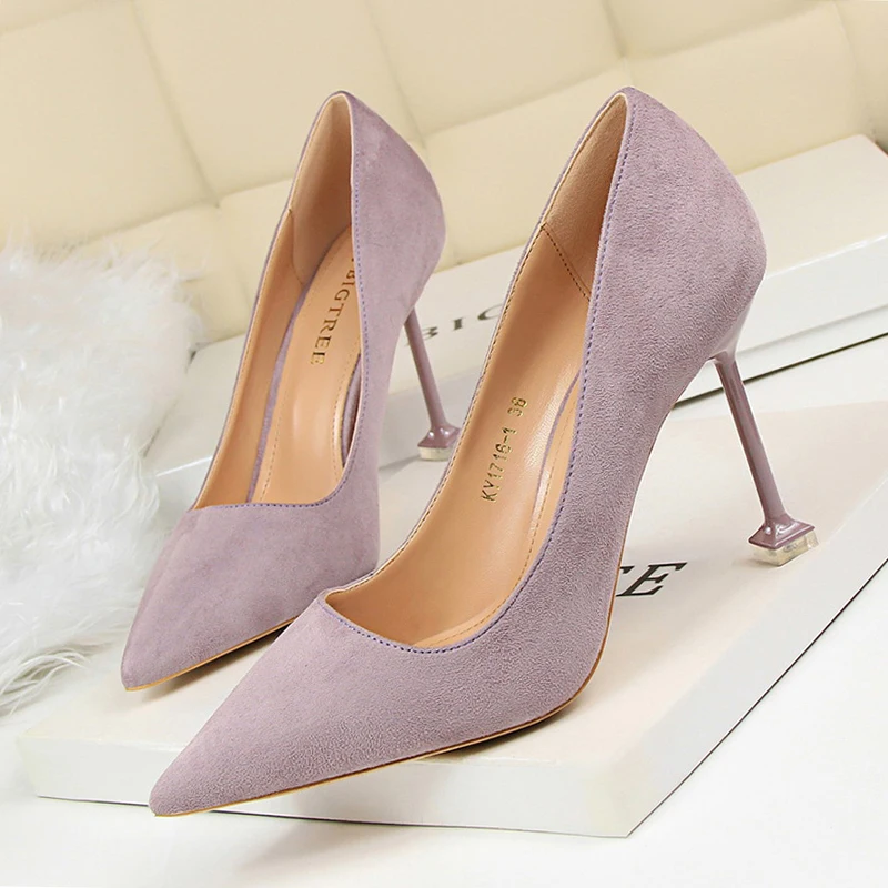 

2021 Новые женские туфли-лодочки обувь на каблуке 9,5 см мягкое покрытие (флок), заостренный носок, на каблуке-шпильке; Женские вечерние туфли; Д...