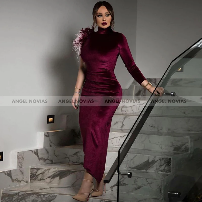 

ANGEL NOVIAS Long Sleeves Burgundy Velvet Arabic Evening Dress 2021 with Feather One Shoulder Robes De Soiree Longue