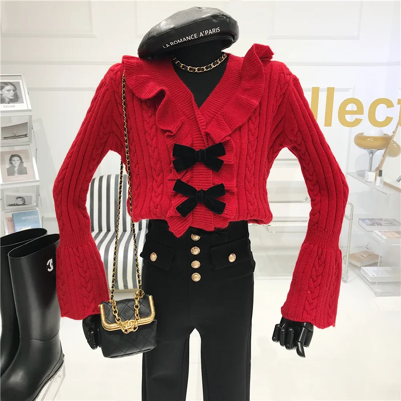 

2021 Women's New Spring French Style V-neck Lotus Leaf Red Knit Sweater Bow Decoration New Year Long-Sleeved Sweater Coat