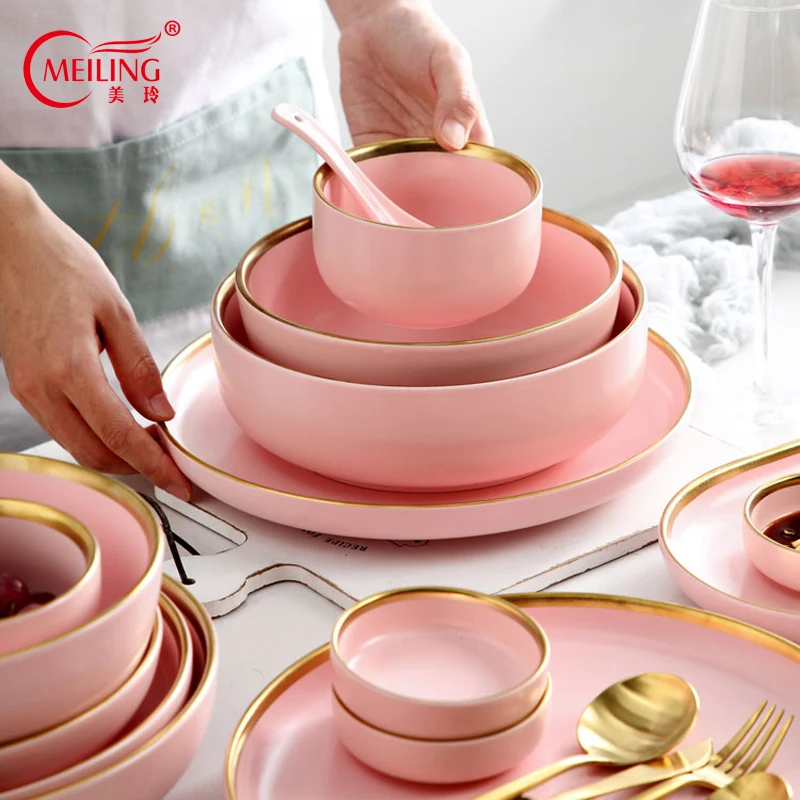 Розовая керамическая посуда инкрустация скандинавский домашний декор