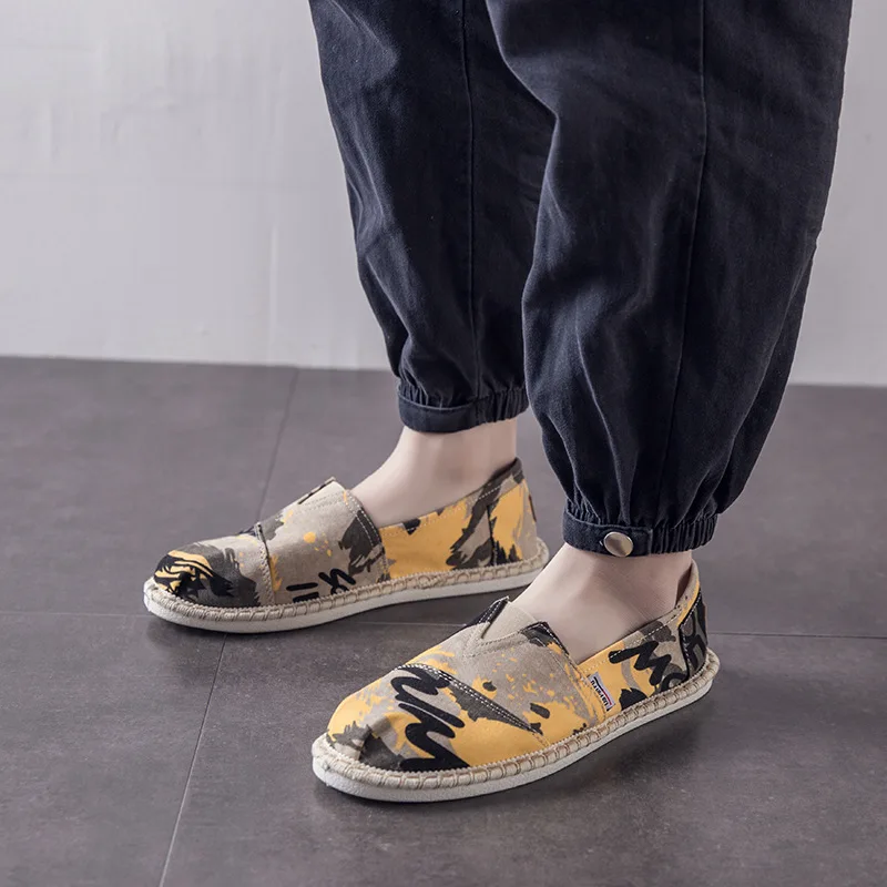 

New spring tide shoes old Beijing cloth shoes a pedal trend canvas shoes summer all-match casual lazy men's shoes