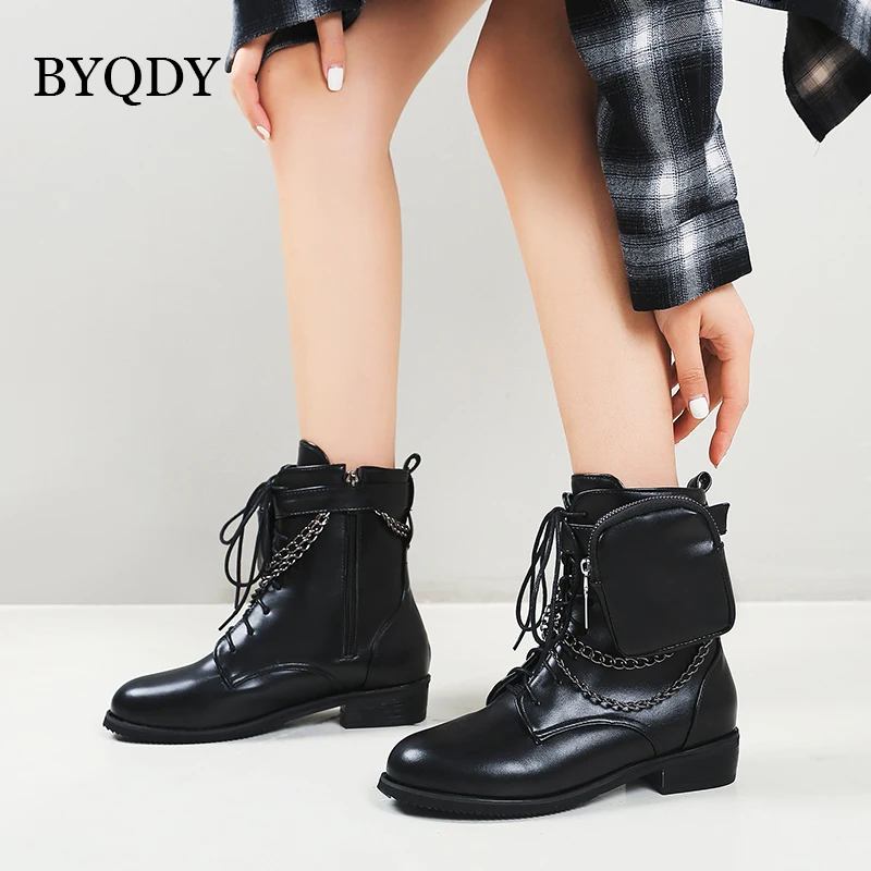 

BYQDY Sexy Chains Women Pocket Boots Lace Up Ladies Short Boots Buckle Strap Black Chunky Sole Pouch Ankle Boots Woman Platform