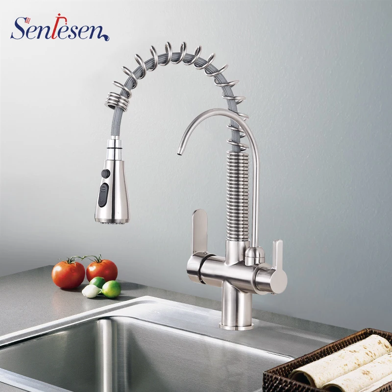 Кухонный смеситель с вытяжной насадкой из АБС пластика одной ручкой для горячей