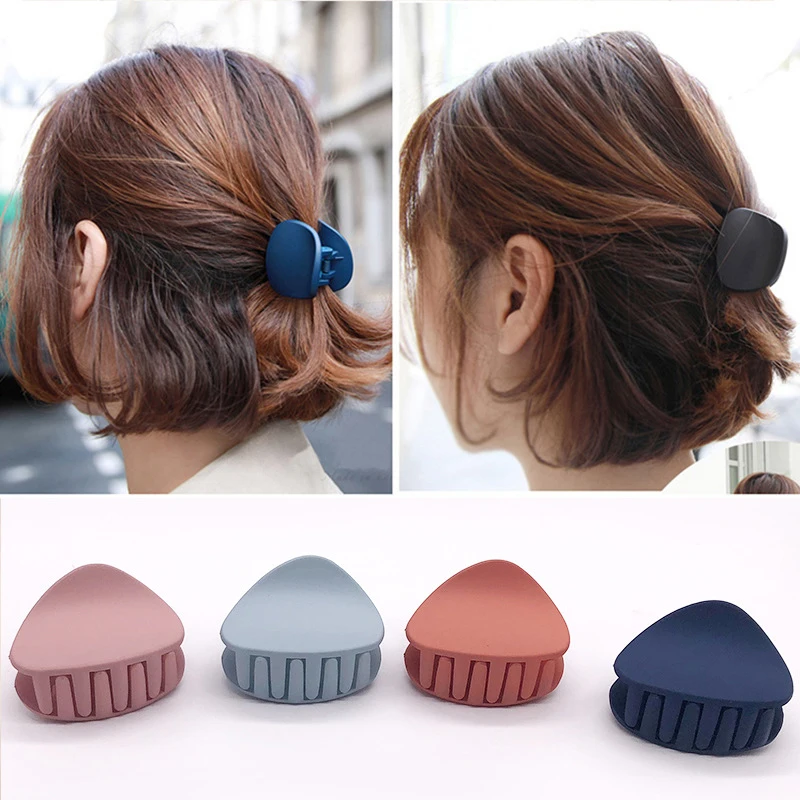 

Fashion High Quality Girls Hair Claw Solid Color Scrub Acrylic Hair Clip Cat Ear Round Headwear Cute Geometric Hair Accessories