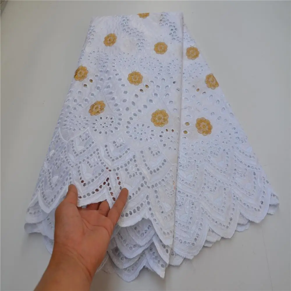 

2020 New Design Nigerian Lace Fabric High Quality Embroidered African Lace Fabric For Wedding Dress French Tulle Lace with Stone
