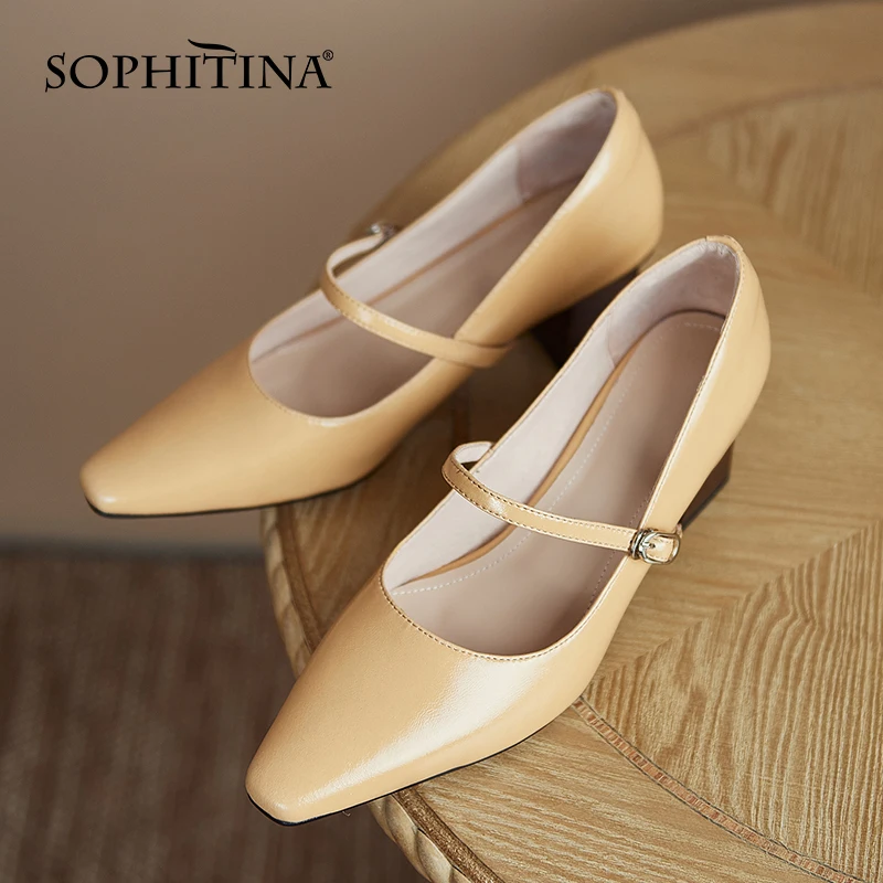 

Women's Shoes