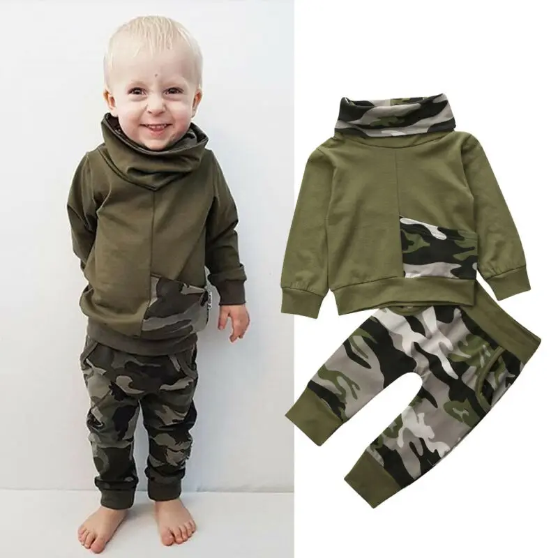 Спортивный костюм для мальчиков хлопковый с высоким воротником на возраст 0-24 мес