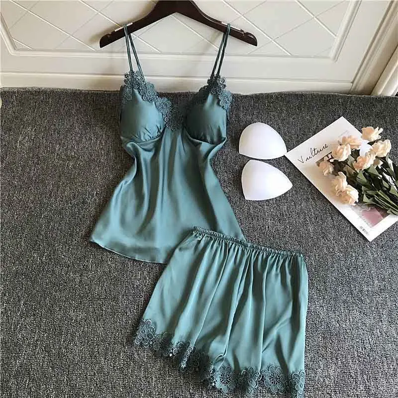 

Ladies Silk Pajamas Set Soft 2Pcs Sleepwear Women Sexy Lace Backless Camisole+Shorts Femme With Breast Pad Thin Satin homewear