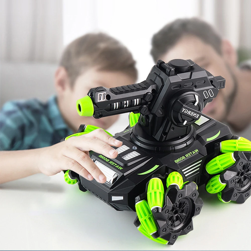 2 4G 4x4 RC автомобиль 4WD Водяная бомба Радиоуправление трюковая машина жест индукция