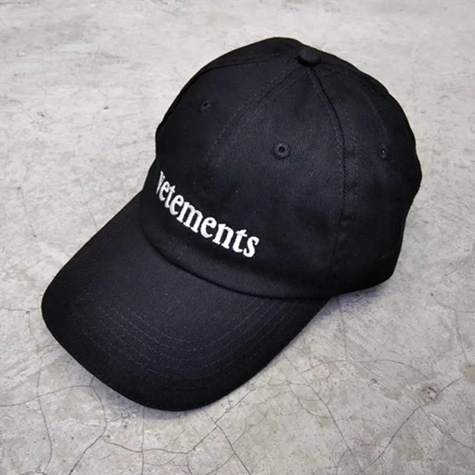 

Vetements Black Caps Men Women Embroidery Logo Classic Vetements Hats Inside brim White Logo VTM Cap