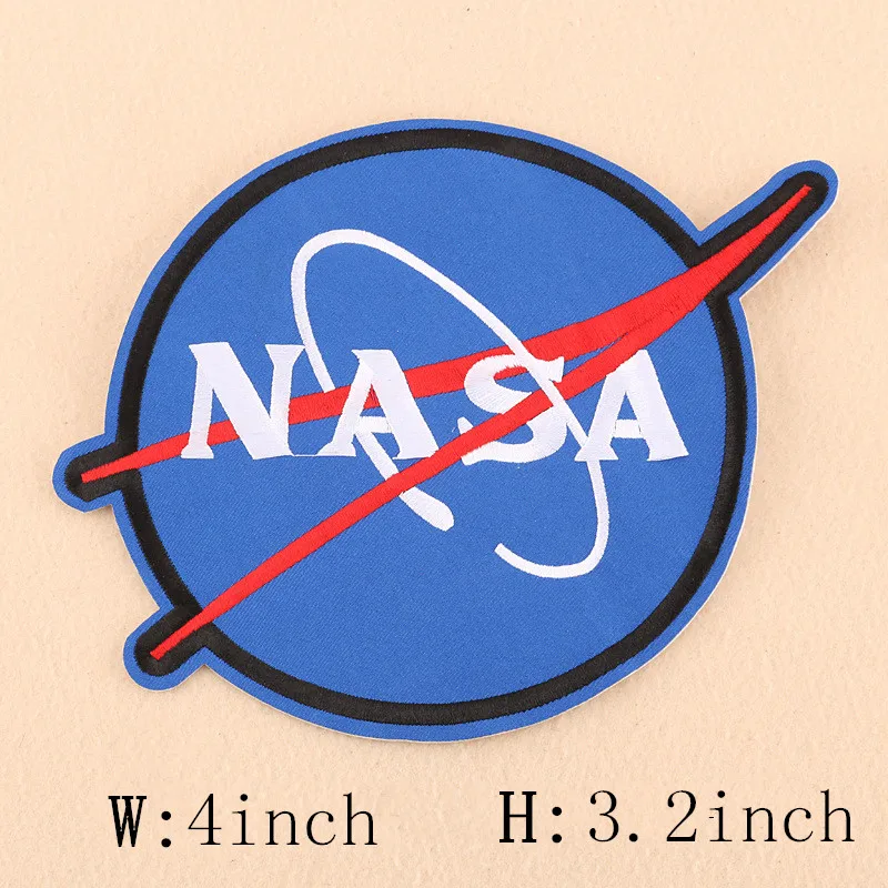 Комплект из 2 предметов космос НЛО чужой ракеты очень странные дела утюгом