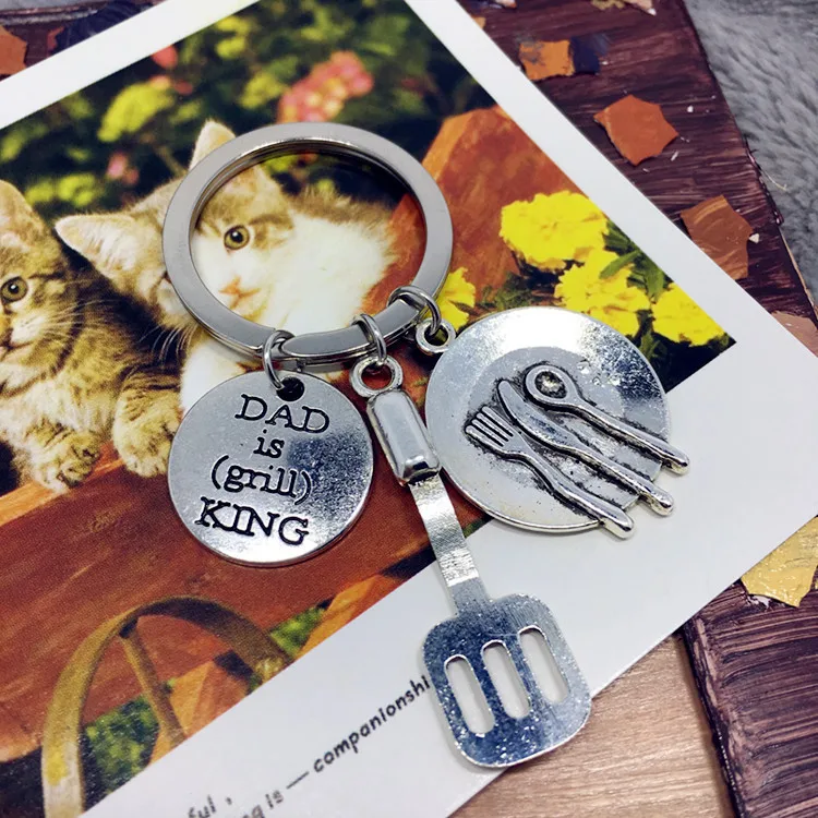 Горячие Ретро столовые приборы Лопата папа гриль король буквенный ярлык Шарм