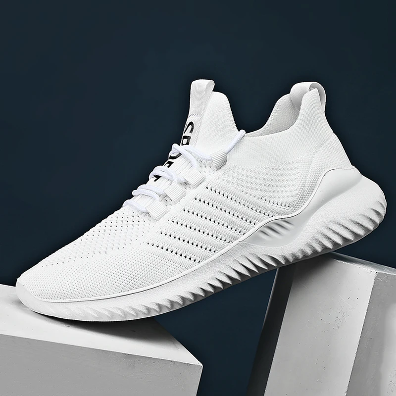 

New Men's Sneakers Light Casual Shoes Summer Breathable Mesh Fly Woven Sports Outdoor Jogging Men Fashion 2021 Large Plus Size