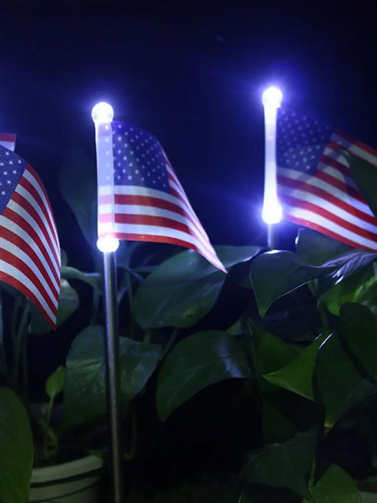 

2PCS American Independence Day Stake Lights Solar Garden American Flag Pathway Lawn LED Decorative Lamp Pathway Landscape Lamp