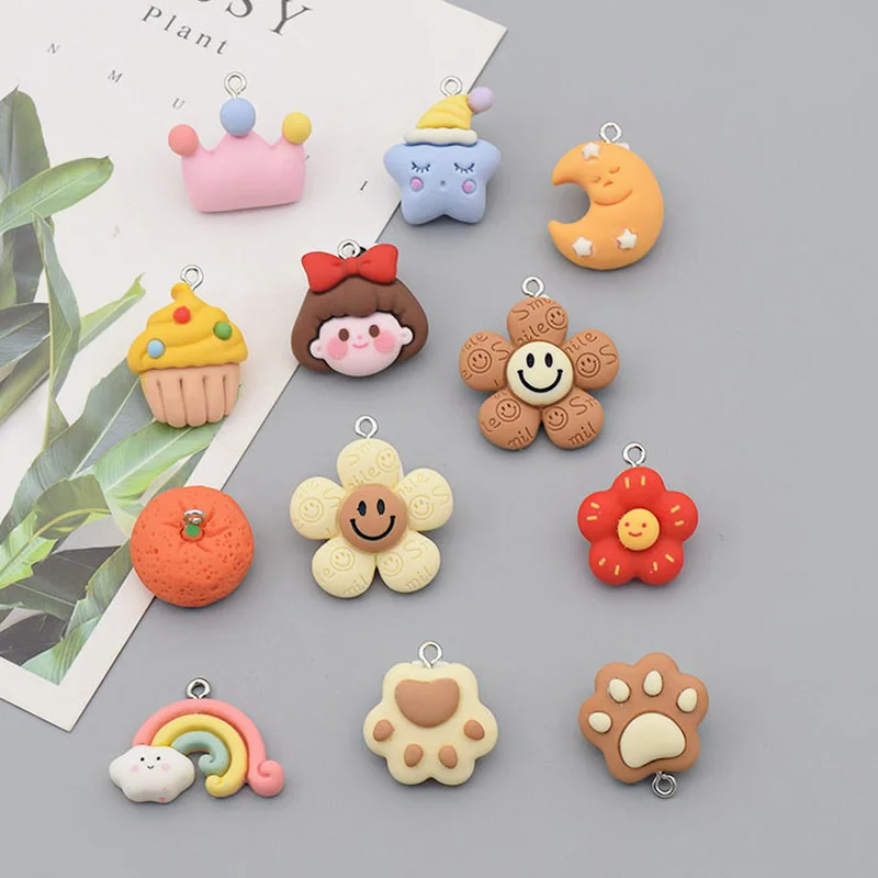 

10pcs Resin Painted Series Small Pendant Pendant Earrings Necklace Bracelet Jewelry Making DIY Fashion Jewelry Accessories