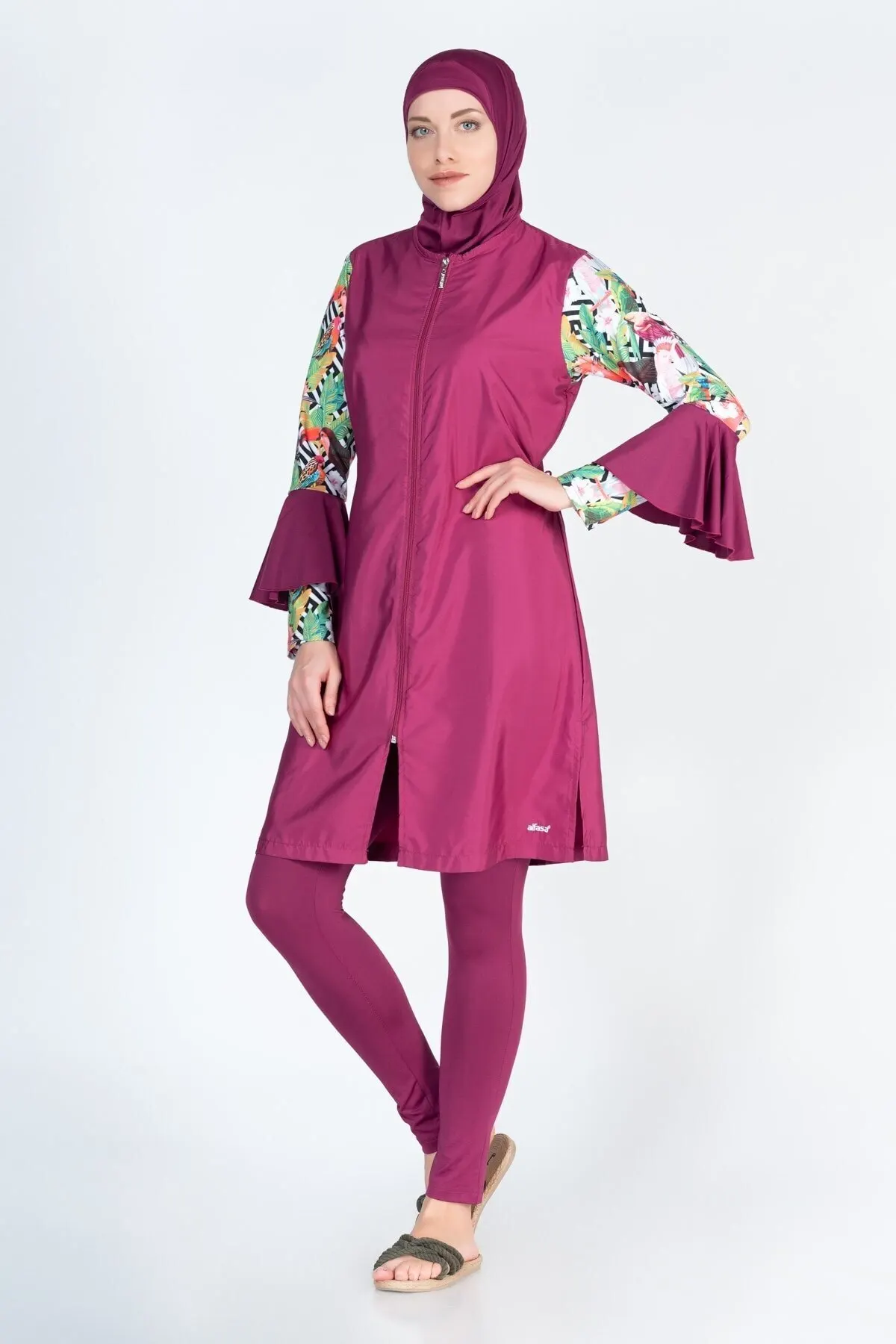 

Женский Мусульманский купальник, скромная одежда из Буркини, мусульманский хиджаб с длинными рукавами мусульманский хиджаб с полным покры...