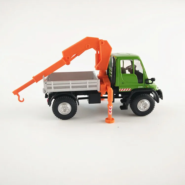 Прямая с фабрики 1: 43 масштабная модель tomy tomica mercedes Unimog грузовики с бумом внедорожные грузовики для детей мальчиков Рождественский подарок