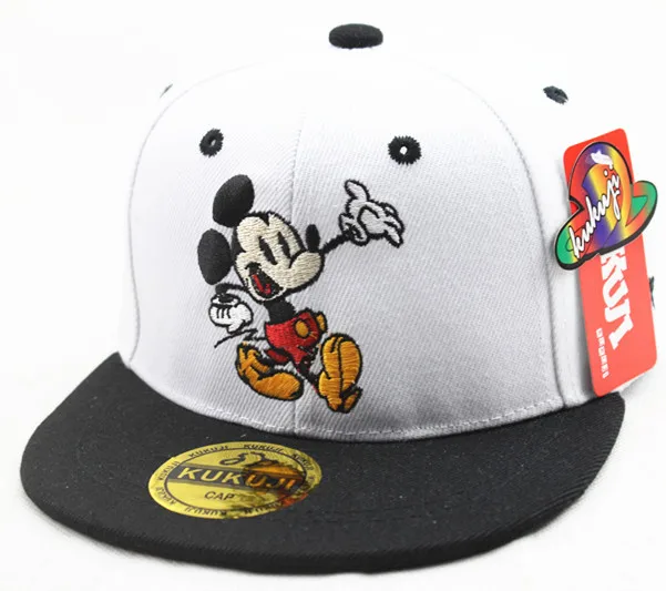 Бейсболка с изображением героев мультфильма Микки и Минни Маус Детская кепка