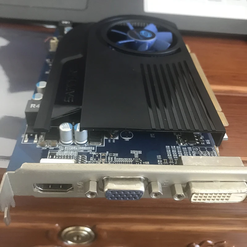 Видеокарты SAPPHIRE HD 6570 2 Гб GDDR3 для AMD графический процессор Radeon HD6570 офисный